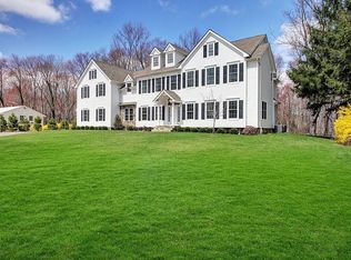 10 Meadowview Rd, Basking Ridge, NJ 07920