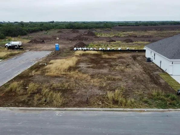 1102 S Garden St, Mercedes, TX 78570