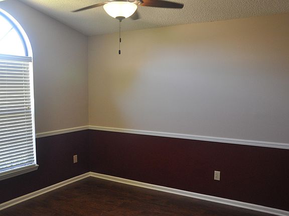 3rd image of 1239 Bay Breeze Dr