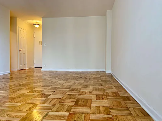 Rented by Halstead Real Estate | media 13