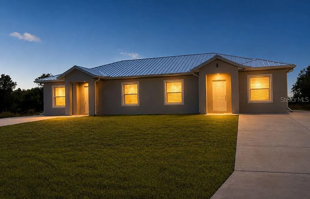 2 bed, 2.0 bath, 1045 sqft, $1,300 — Photo 1