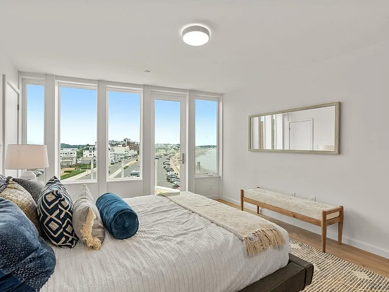 120 Nantasket Ave #Penthouse 4 — Photo 26