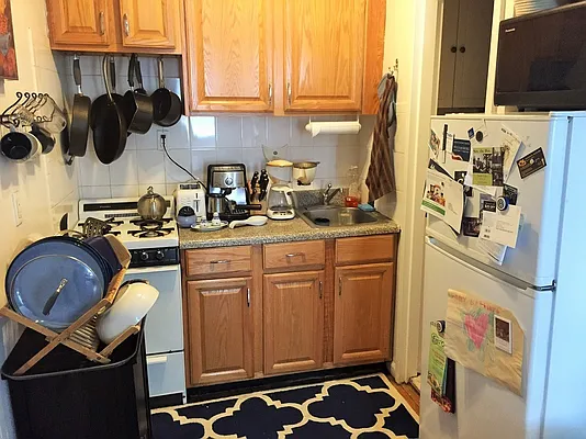 Rented by America Mecca Realty LLC | media 32