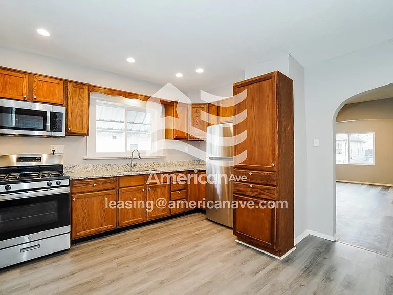 914614_009_wm_-_kitchen_13470293.jpg