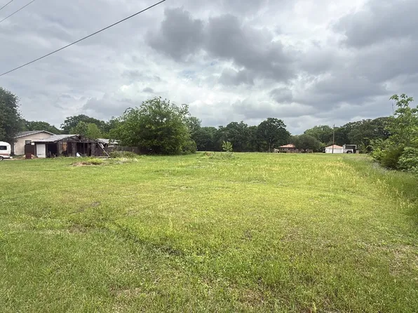 201 Waikiki Trl, Tool, TX 75143