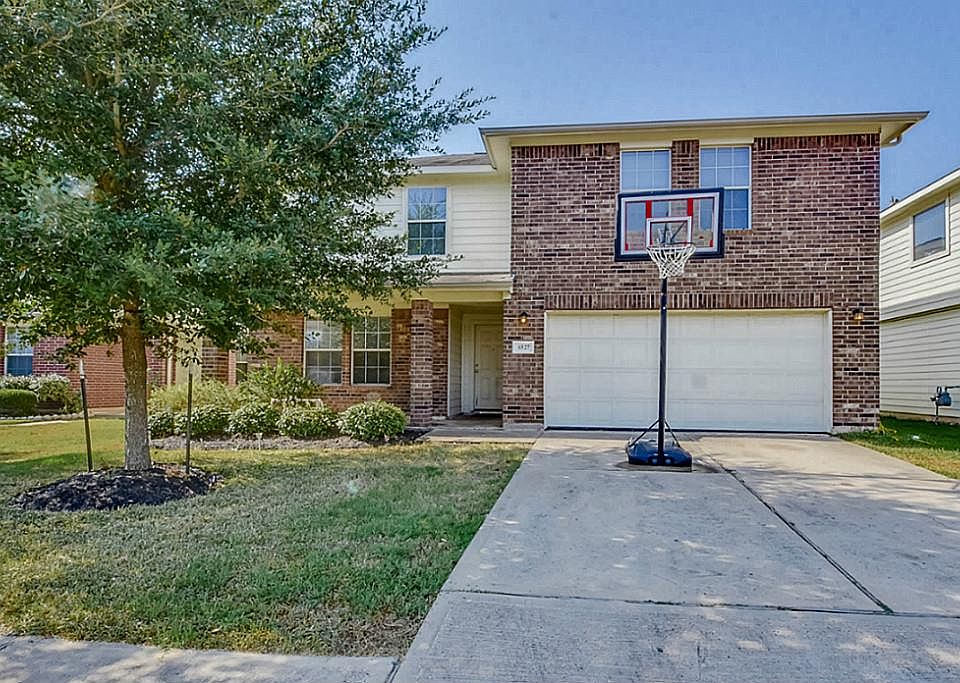 1st image of 6527 Floral Glen Ln