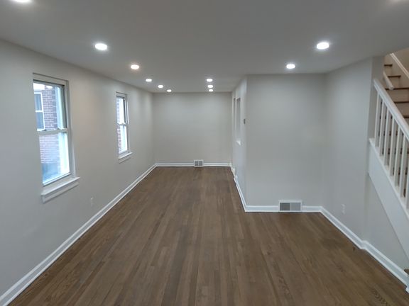 living room/dining room