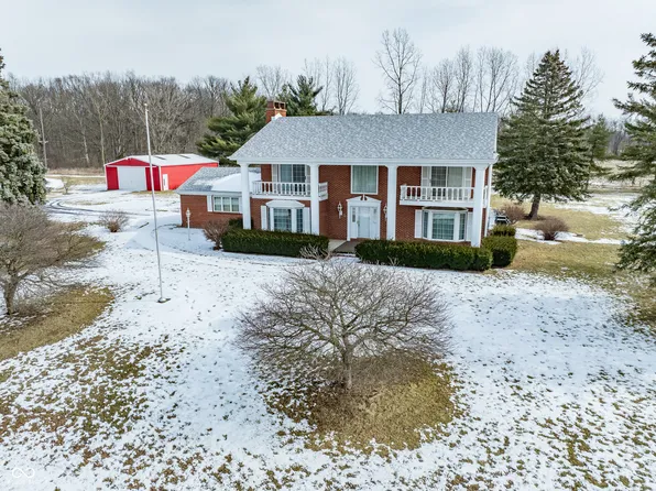 18706 West Rd, Huntertown, IN 46748