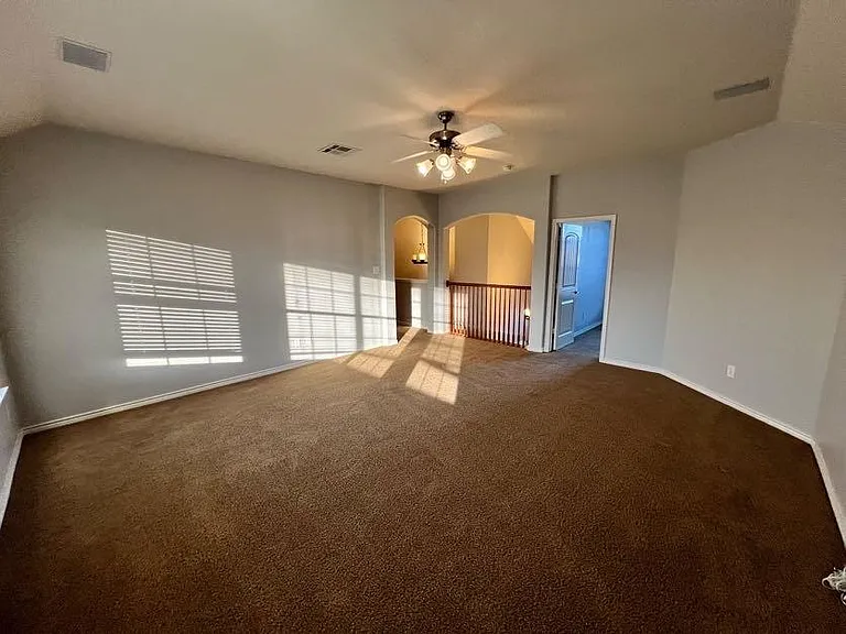 3904 Brush Creek Trl — Photo 26