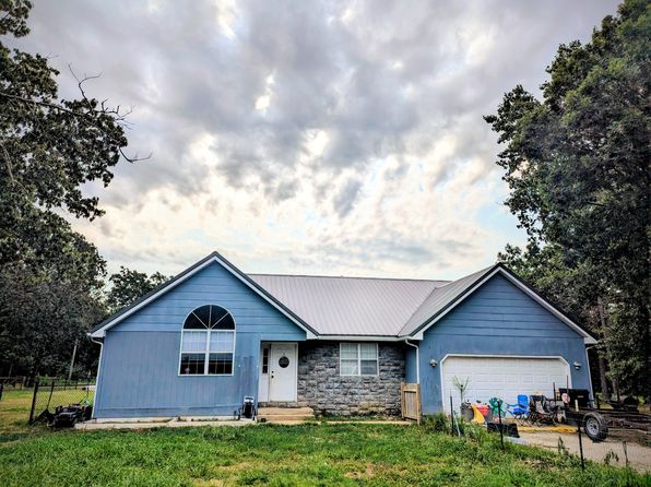 13964 Hickory Dr