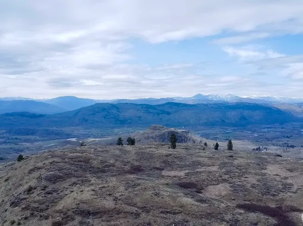 0 Round Up Road, Oroville, WA 98844