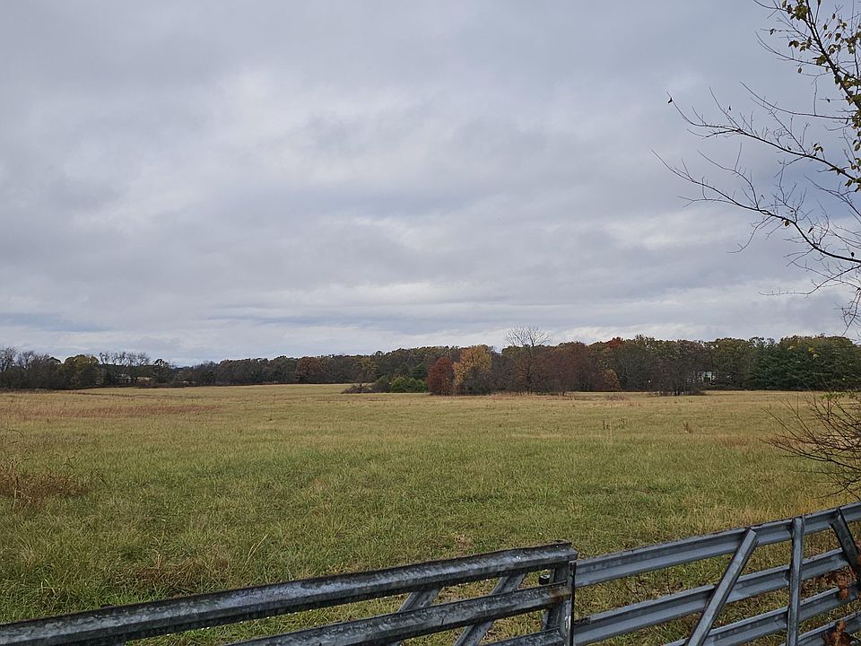 2nd image of 35 Acres S Farm Road 249