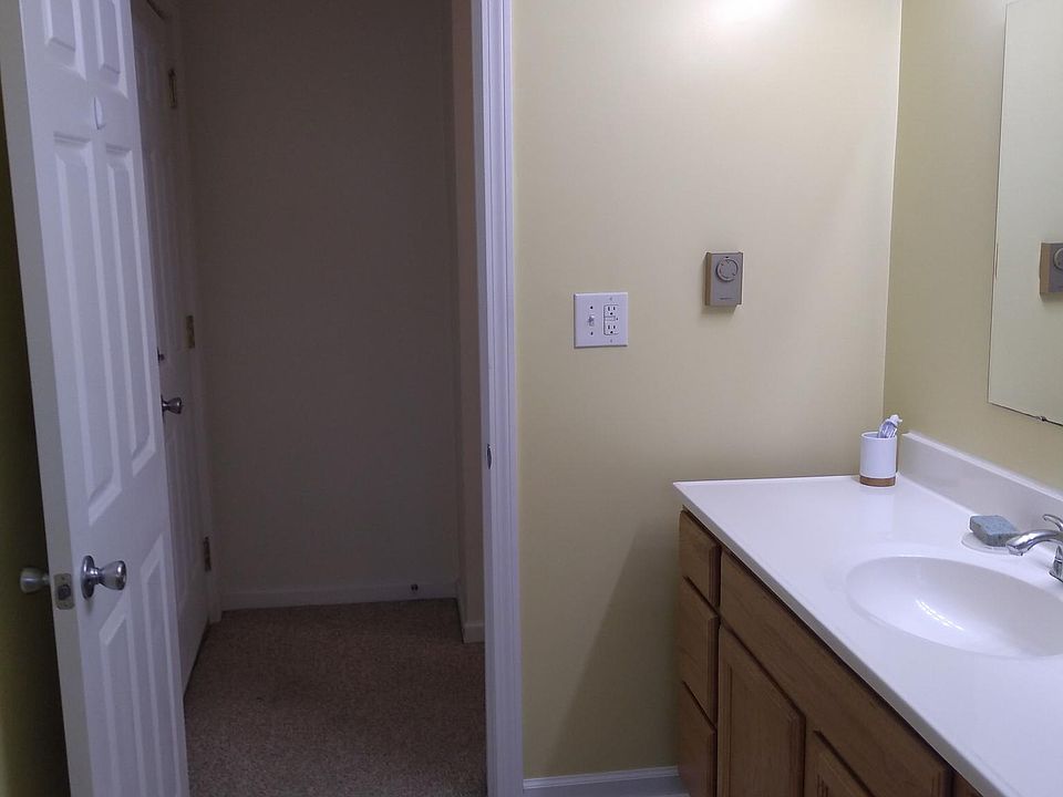 Bathroom with 5 ft vanity.