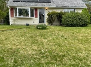25 Post Ln, Wayne, NJ 07470