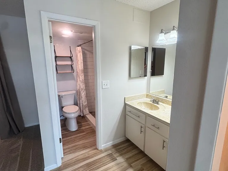 3607 Edgewater Dr — Photo 11