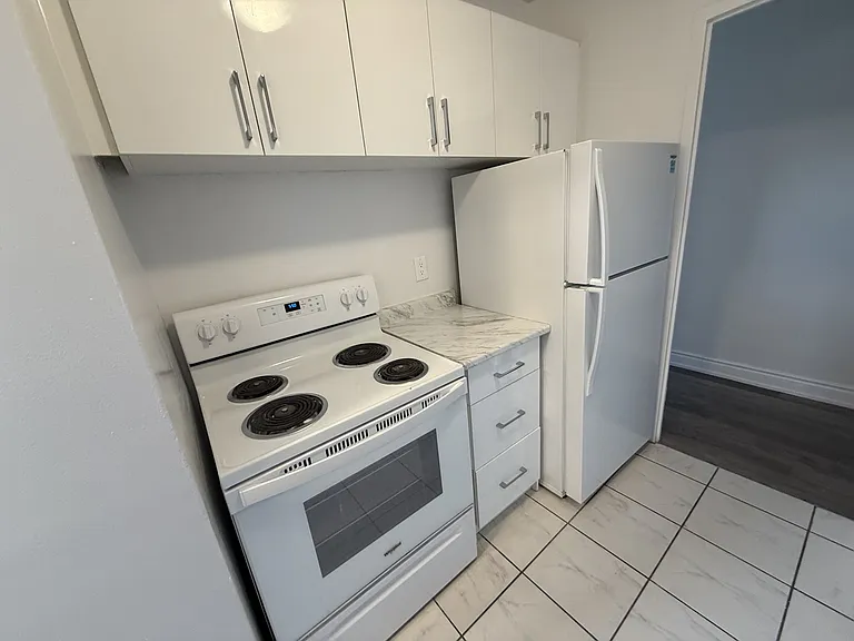 3125 Queen Frederica Dr — Photo 4