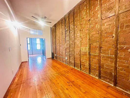 Rented by Bedford 6 Real Estate | media 4