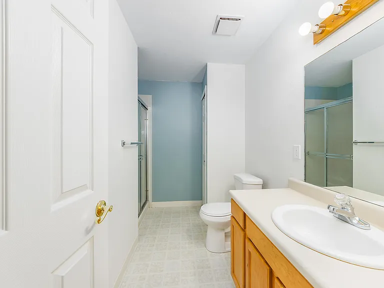 19130 Northridge Dr — Photo 17
