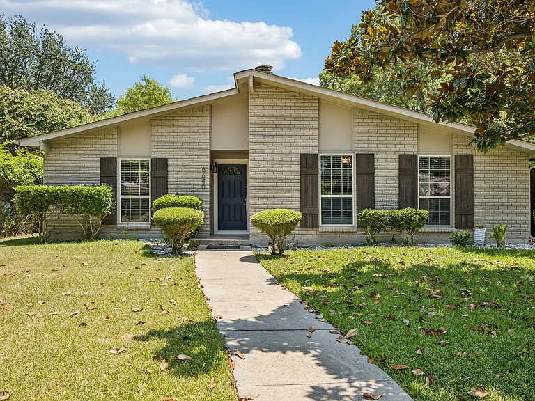 6640 Osage Trl — Photo 4
