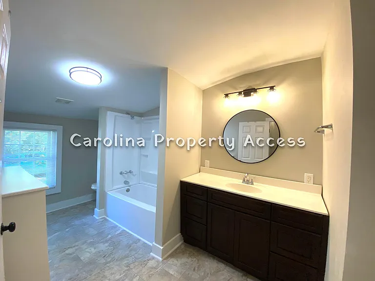 2928 Evans Rd — Photo 14