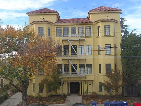 2nd image of 1332 Shattuck Ave APT 10