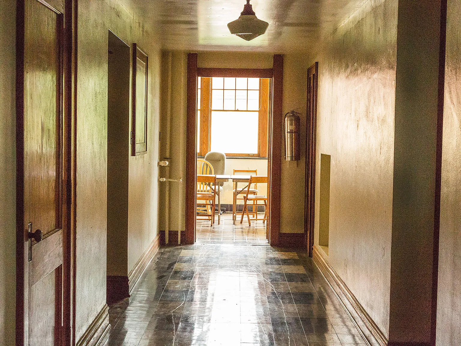 1 bed, 100000 sqft, $700 — Photo 2