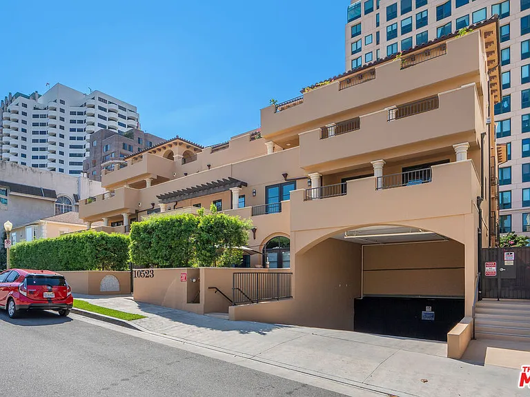 10523 Ashton Ave #301 — Photo 4