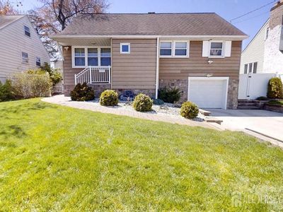 45 Maryknoll Rd, Metuchen, NJ, 08840