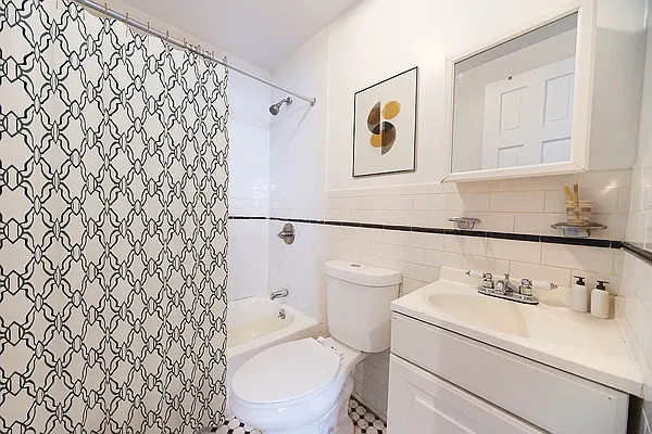 Rented by Platinum Properties | media 7