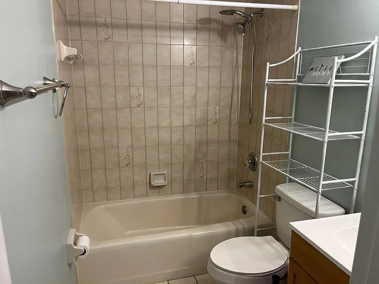 491 SW Curtis St — Photo 6