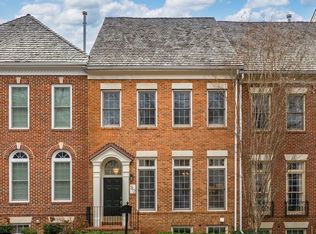 313 Hart Rd, Gaithersburg, MD 20878