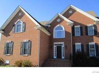 905 Hillcrest Farms Dr, Richmond, VA 23223