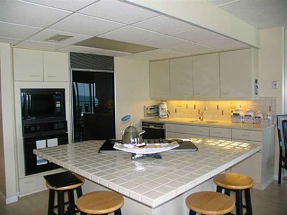 5th image of 103 W Dixon Ave APT 105