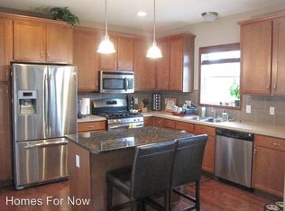 10753 Falling Water Ln UNIT A, Woodbury, MN 55129