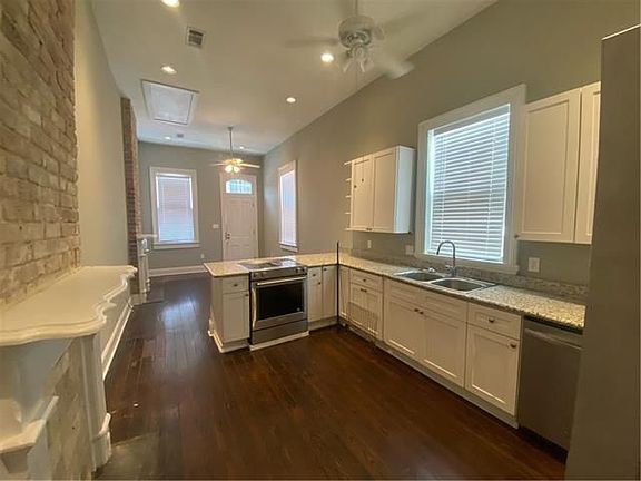 4th image of 2535 Palmyra St