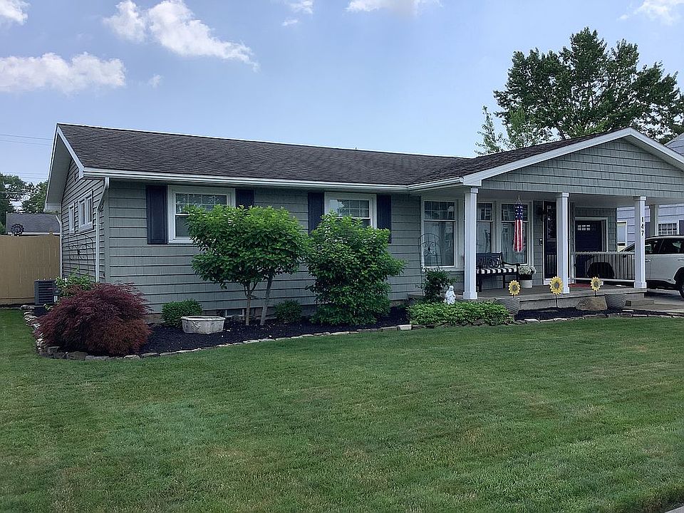 1st image of 147 Broadmoor Dr