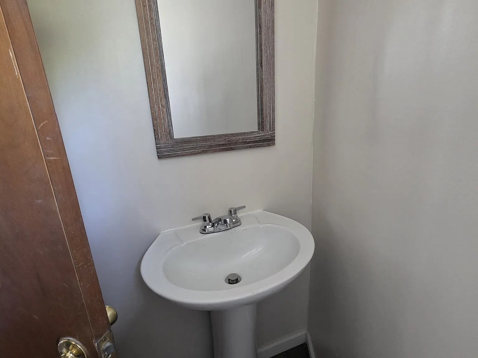 2 bed, 1192 sqft, $1,750 — Photo 3