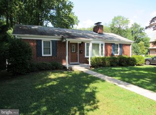 2910 N Westmoreland St, Arlington, VA 22213