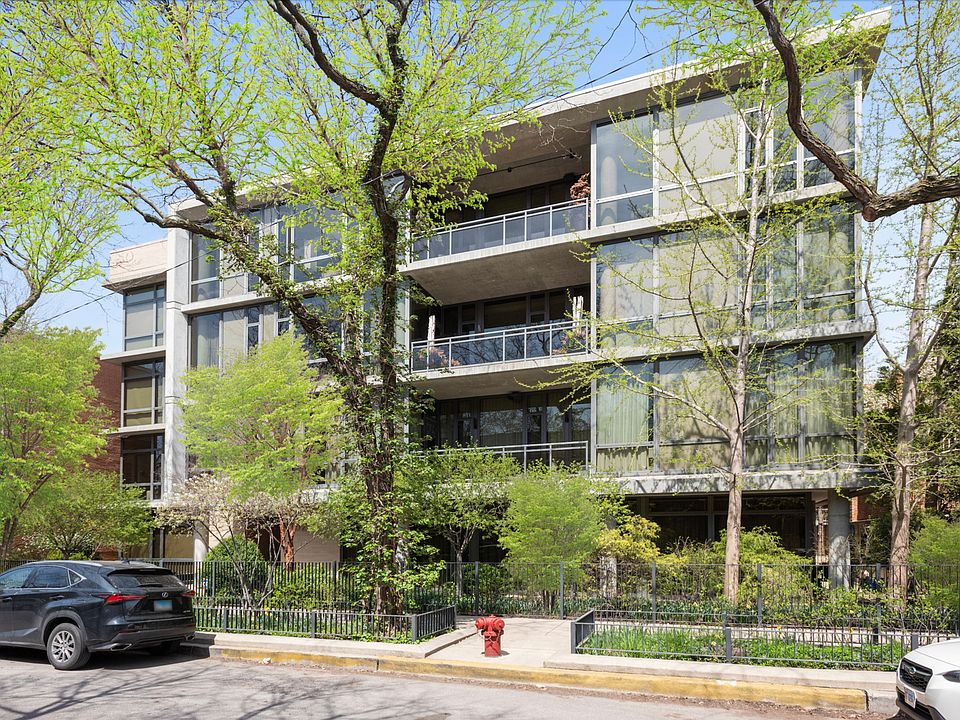 1st image of 432 W Grant Pl APT 3E