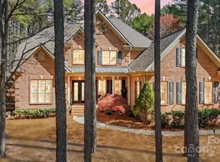 157 Magnolia Farms Ln, Mooresville, NC 28117