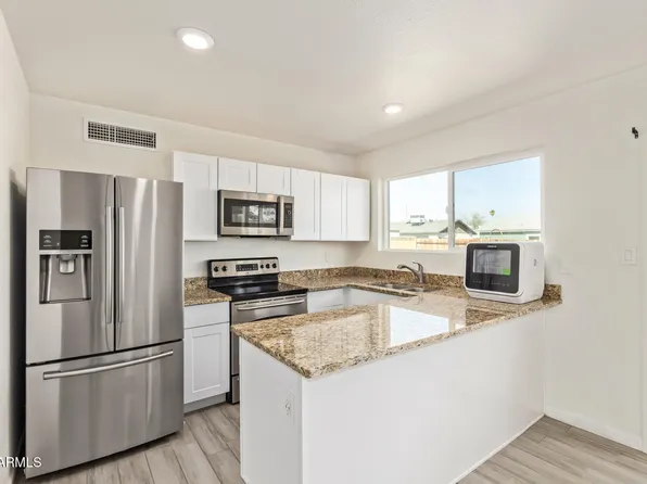 4366 E BURGESS Lane, Phoenix, AZ 85042