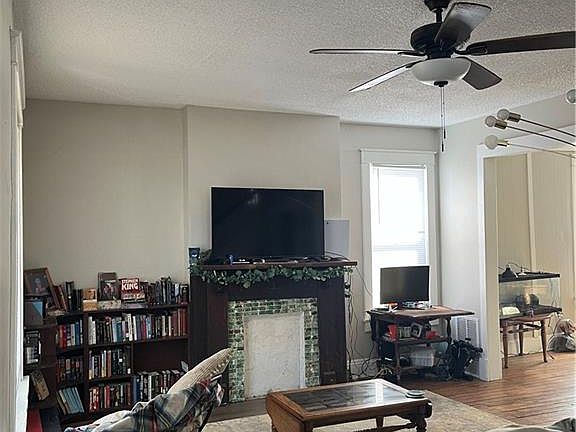 2nd image of 1320 Cleveland Ave