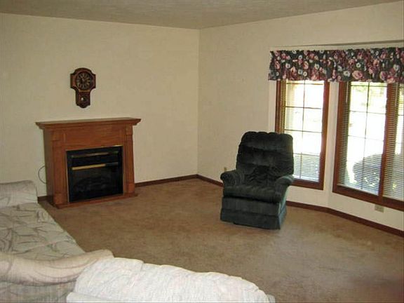 5th image of 14168 Pheasant Run