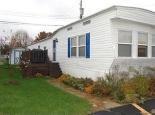 73 Shady Acres Dr, Akron, OH 44312