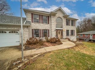 1982 Southgate Dr, Davis, IL 61019