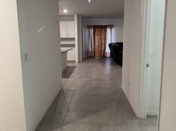 2534 SW Abney St, Pt Saint Lucie, FL 34953