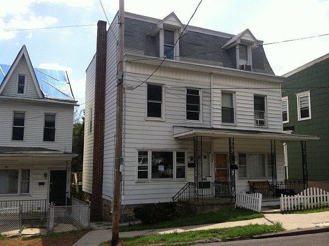 1st image of 777 N Centre St