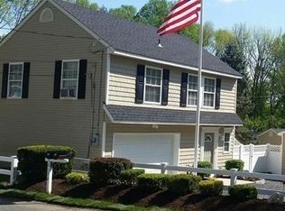 142 Magnolia Ln, Middletown, NJ 07748