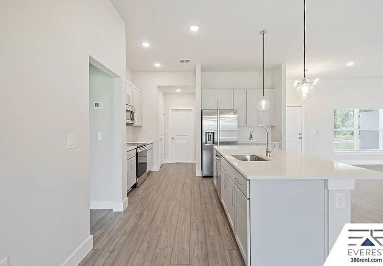 59 Breeze Hill Ln — Photo 8