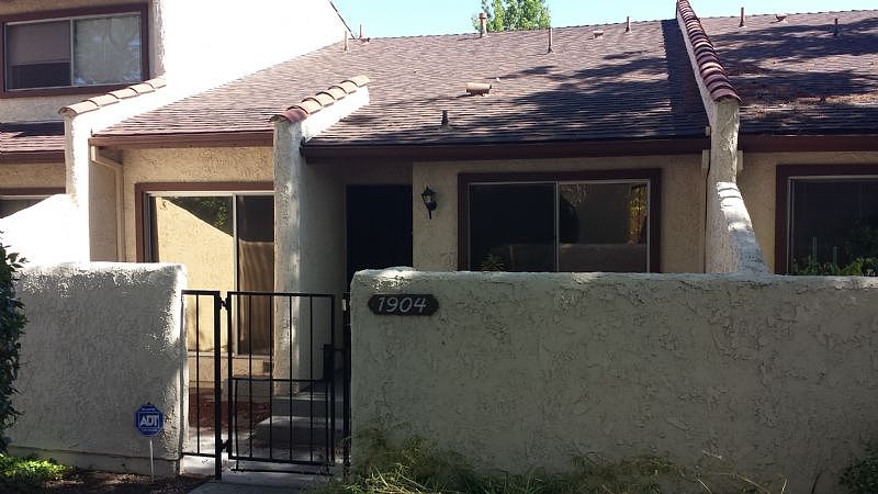 1st image of 1904 Rosebrook Ln
